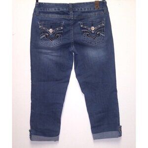YMI Women's Denim Capri Jeans Sz 5 Dark Distressed Stretch embroidered pockets